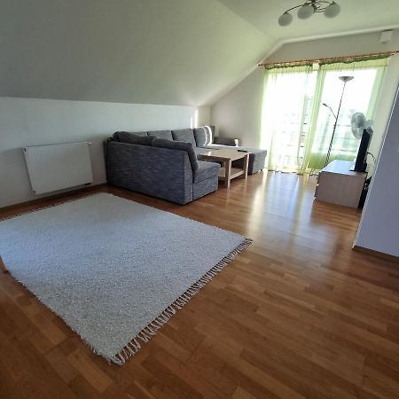Juuli Apartament Kuressaare Kültér fotó