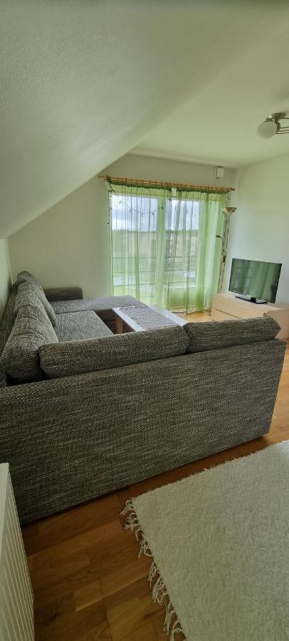 Juuli Apartament Kuressaare Kültér fotó