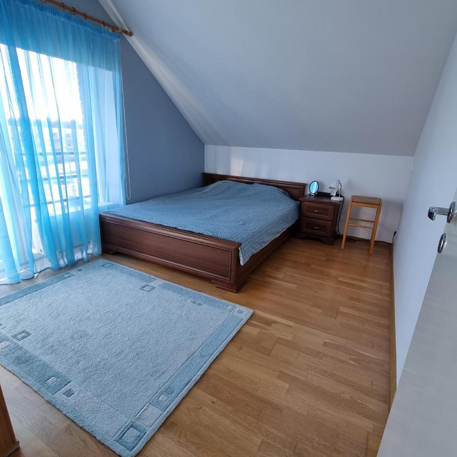 Juuli Apartament Kuressaare Kültér fotó