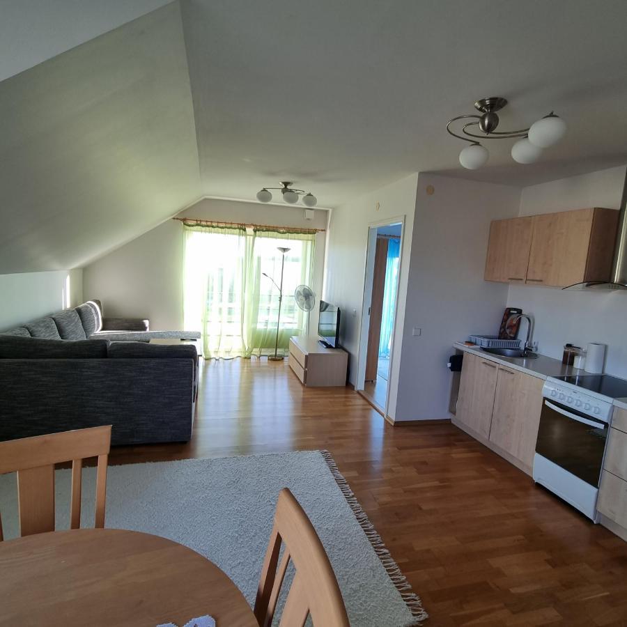 Juuli Apartament Kuressaare Kültér fotó