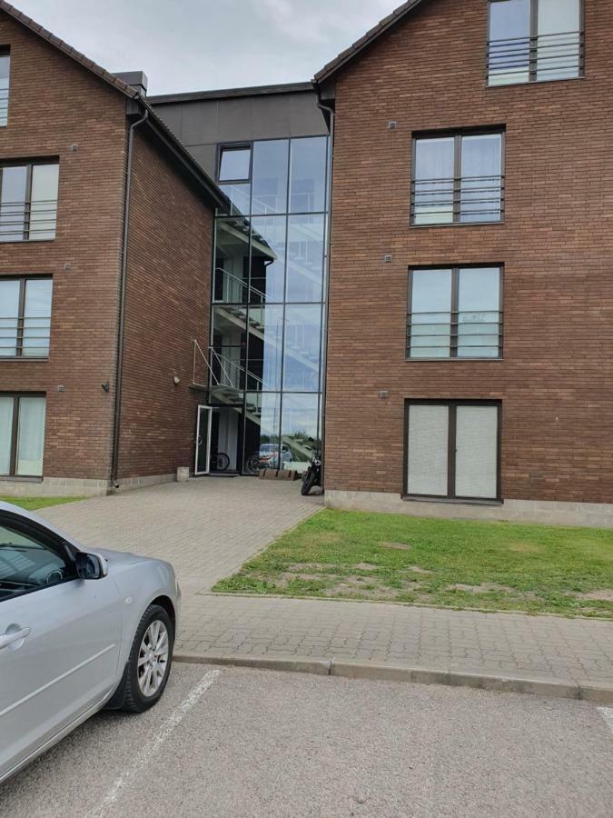 Juuli Apartament Kuressaare Kültér fotó