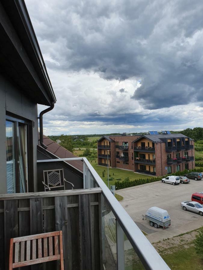 Juuli Apartament Kuressaare Kültér fotó
